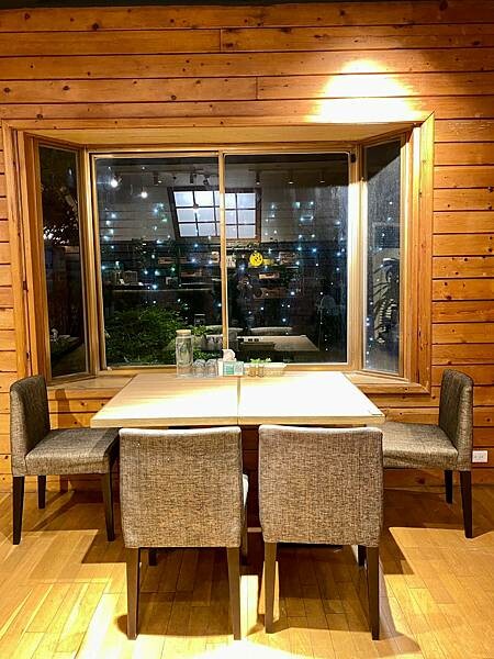 LINE_ALBUM_曙光沐屋-Hikaru_230105_77