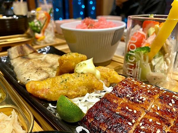 LINE_ALBUM_曙光沐屋-Hikaru_230105_24