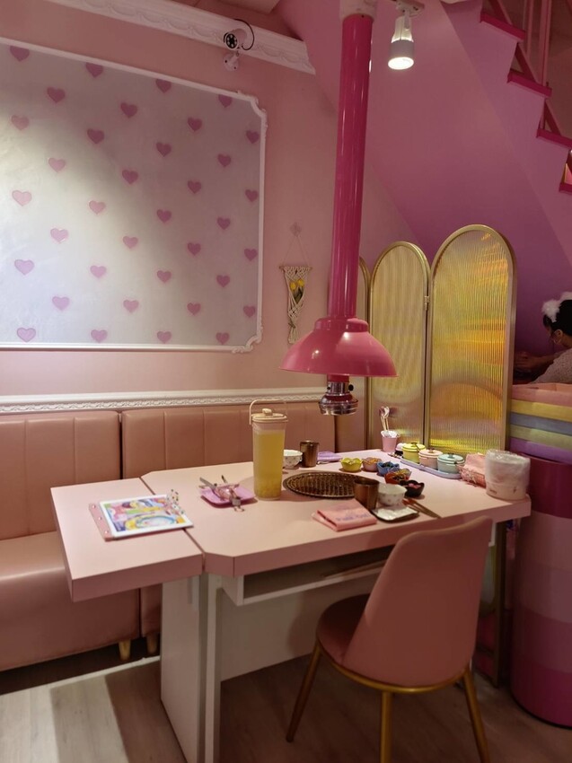 391923.jpg - 【宜蘭】寵物友善餐廳推薦。Pinkoni粉紅姐姐韓式料理。超可愛夢幻場景+服務超棒+食物好吃