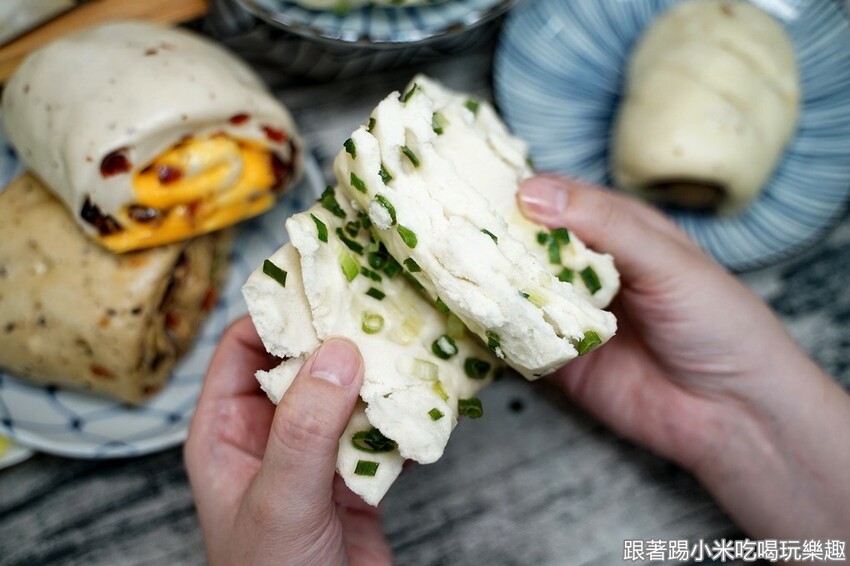 超爆料健康又美味爆料饅頭竹東也吃得到了！整條地瓜就在包子內超浮誇！