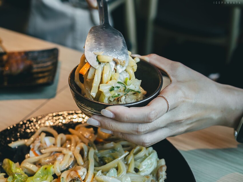 一号基地 餐酒伴.居酒屋:板橋車站裡的低調好味道,聚餐首選!