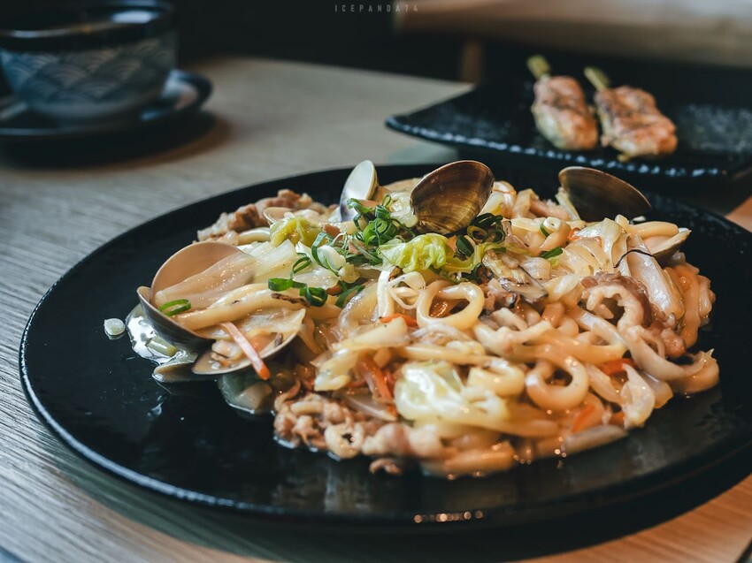 一号基地 餐酒伴.居酒屋:板橋車站裡的低調好味道,聚餐首選!