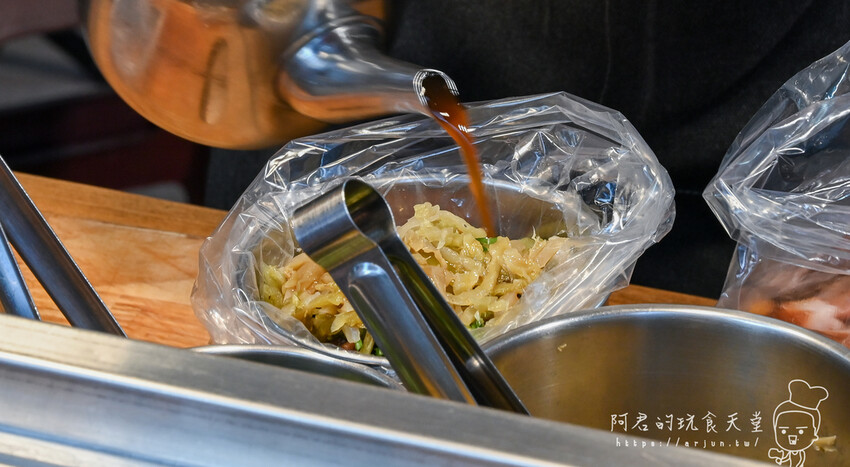 向上市場人氣滷味推薦，食材新鮮多樣化，清爽日式冷滷在這裡！