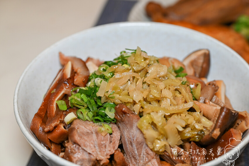 向上市場人氣滷味推薦，食材新鮮多樣化，清爽日式冷滷在這裡！