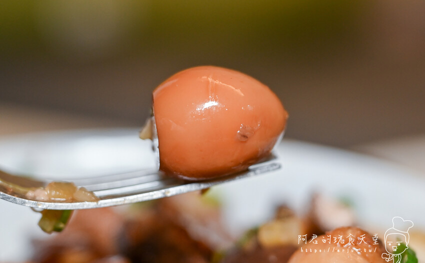 向上市場人氣滷味推薦，食材新鮮多樣化，清爽日式冷滷在這裡！