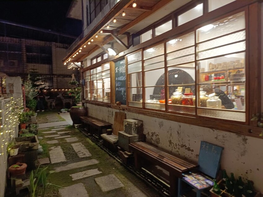 388881.jpg - 【花蓮市區】河南扯麵推超級美味番茄蛋麵+又一村檜好了咖啡館。寵物友善店家