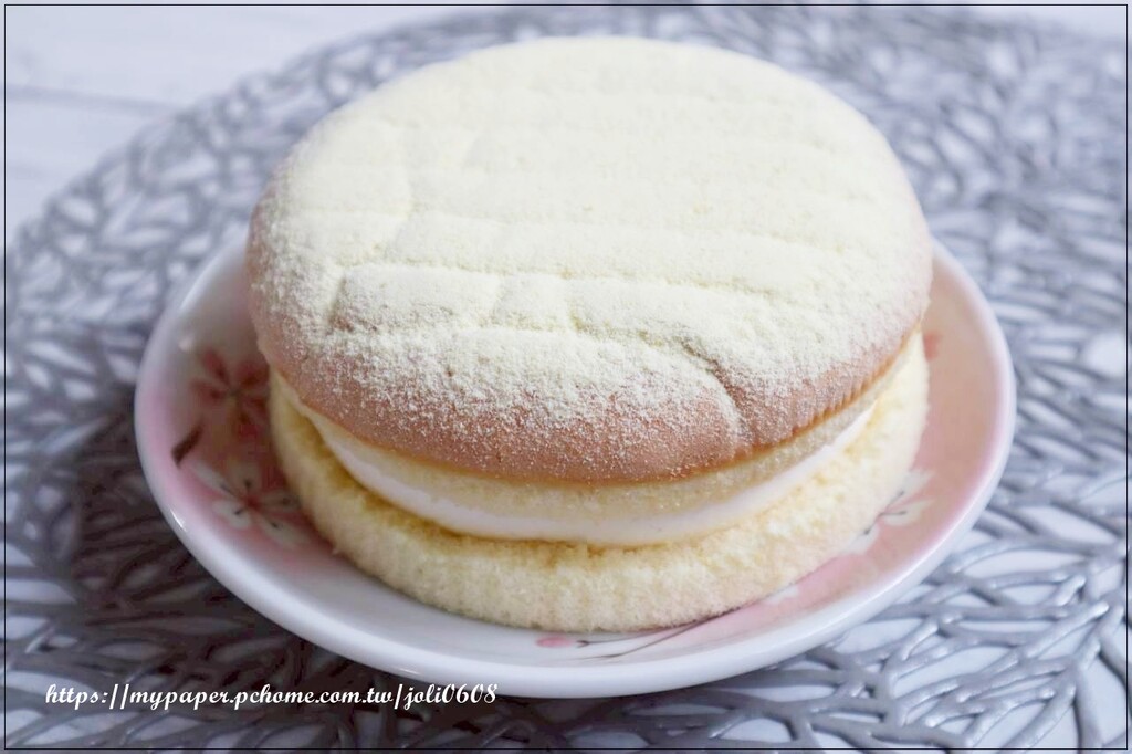 桃園市龜山區【言久嵢Yanjiucang】波士頓派&半熟生乳酪&布蕾乳酪&捲心小捲&初心輕生乳~宅配甜點推薦 下午茶甜點推薦