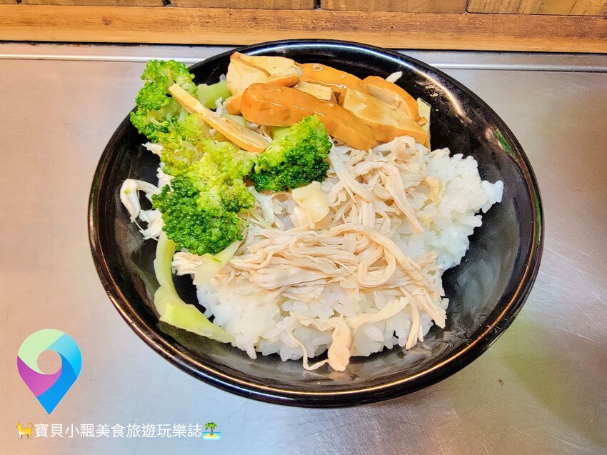 [食]新北 獨特特調米醬醬汁 肉圓清爽不油膩 還有不可錯過的經典國民小吃大腸麵線及 豐富一餐就來汐止觀光夜