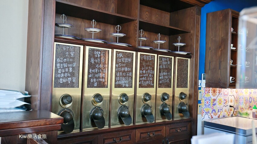 南投咖啡推薦墨啡咖啡館｜南投在中興新村裡品嚐手沖咖啡.下午茶手作甜點.千層麵.排餐，庭園咖啡