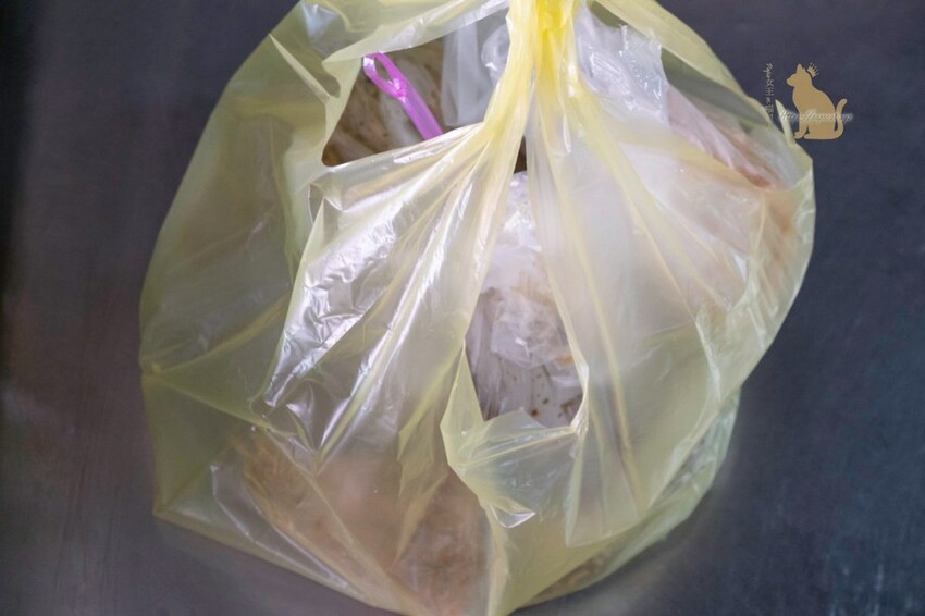 台中素食 -第二市場裡的老字號素食麵攤-美景素食麵 推菜捲必點