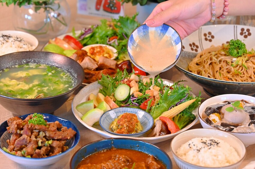 台中在地20年飯菜舖子新品牌 超美新裝潢 台菜料理結合早午餐餐盤豐盛好吃_角地方料理廚房