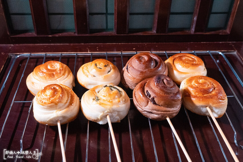 正宗周記上海脆皮烤饅頭｜埔里烤饅頭來了，一共有4種口味~