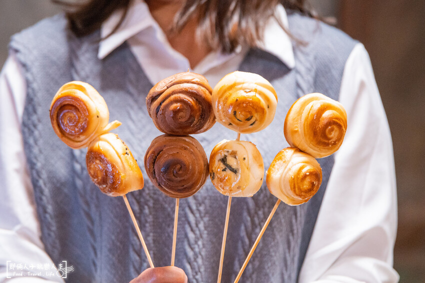 正宗周記上海脆皮烤饅頭｜埔里烤饅頭來了，一共有4種口味~