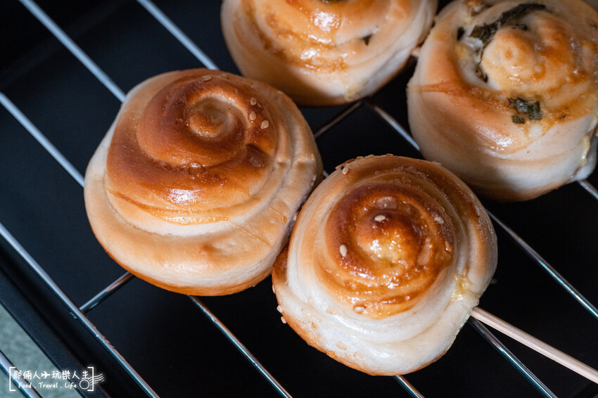 正宗周記上海脆皮烤饅頭｜埔里烤饅頭來了，一共有4種口味~
