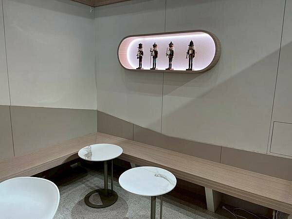 鴻鼎菓子x安妮王的旅行記_002