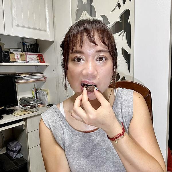 台中市名產伴手禮推薦/鴻鼎菓子年節禮盒送禮推薦『璀璨圓滿禮盒』-討喜酥白芝麻原味X1+討喜酥亞麻籽鹹蛋黃