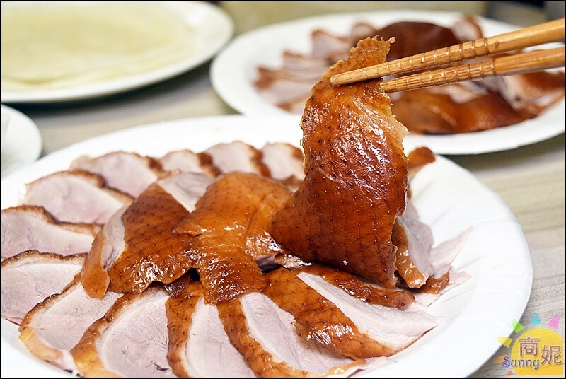 鴨棧櫻桃烤鴨。全聚德北京烤鴨外帶!櫻桃烤鴨皮酥肉嫩超多汁.鴨架鴨粥鴨湯自由選更加分-商妮吃喝遊樂