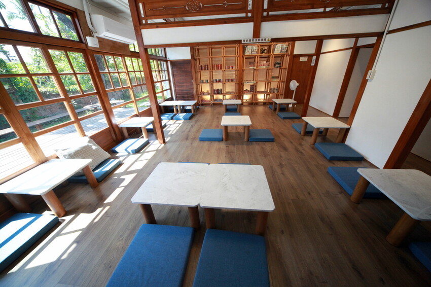 屏東縣屏東市吃。屏東縣|屏東市。「必勝烘焙研製所」勝利星村創意生活園區美食,店家招牌巴斯克在2019年被紐約時報評選