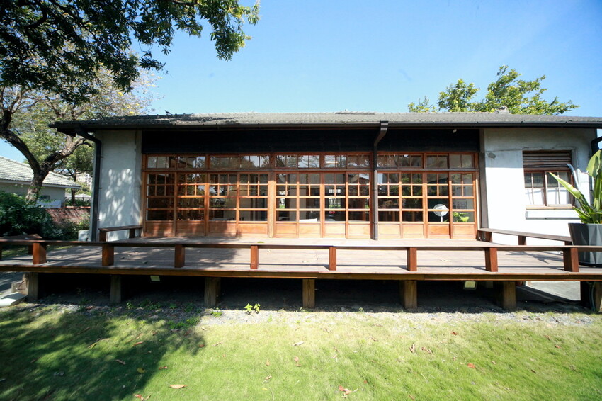 屏東縣屏東市吃。屏東縣|屏東市。「必勝烘焙研製所」勝利星村創意生活園區美食,店家招牌巴斯克在2019年被紐約時報評選