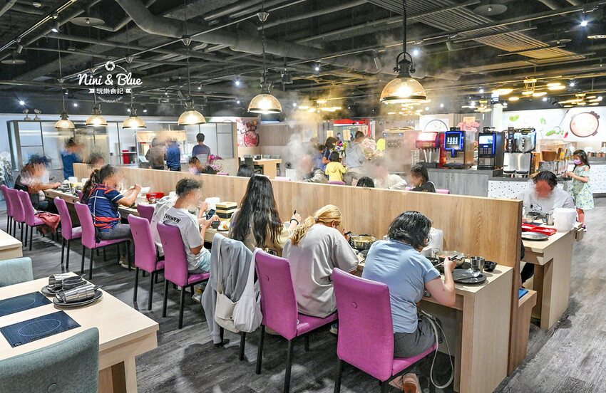 鬥牛士二鍋 | 台中吃到飽推薦,台中後火車站大魯閣新時代火鍋、壽喜燒吃到飽,平日午餐358元起 @Nini and Blue 玩樂食記