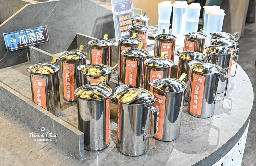 鬥牛士二鍋 | 台中吃到飽推薦,台中後火車站大魯閣新時代火鍋、壽喜燒吃到飽,平日午餐358元起 @Nini and Blue 玩樂食記