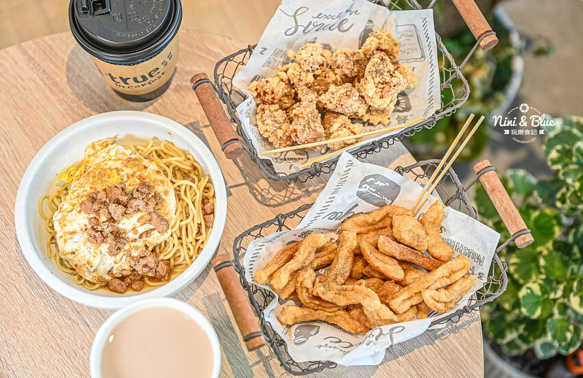 台中捷運舊社站美食推薦,南興公園附近的平價舒適早午餐,早上5點半就營業 -妮妮布魯
