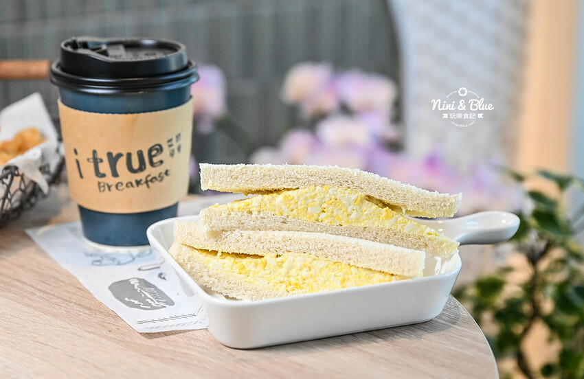 台中捷運舊社站美食推薦,南興公園附近的平價舒適早午餐,早上5點半就營業 -妮妮布魯