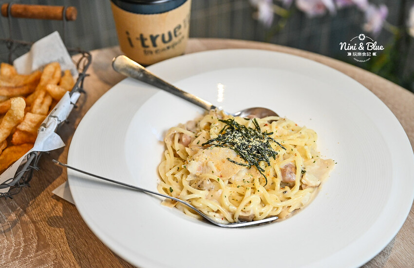 台中捷運舊社站美食推薦,南興公園附近的平價舒適早午餐,早上5點半就營業 -妮妮布魯