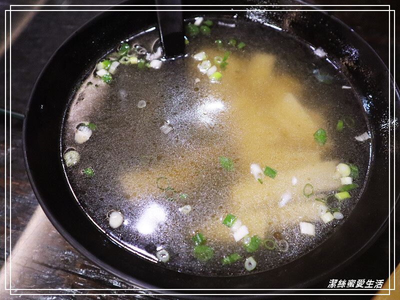 山頂居-台南永康/皮脆肉嫩甕仔雞必點!聚餐小酌好選擇