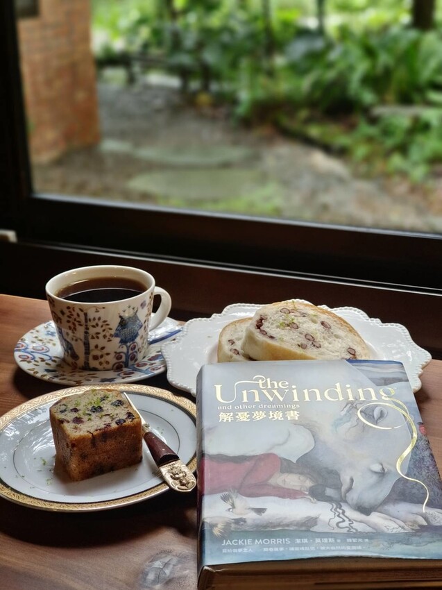 396919.jpg - 【新竹.尖石】自然在家書坊。寧靜玻璃屋超適合閱讀。闆娘不藏私與顧客分享藏書。咖啡+甜點需fb預約