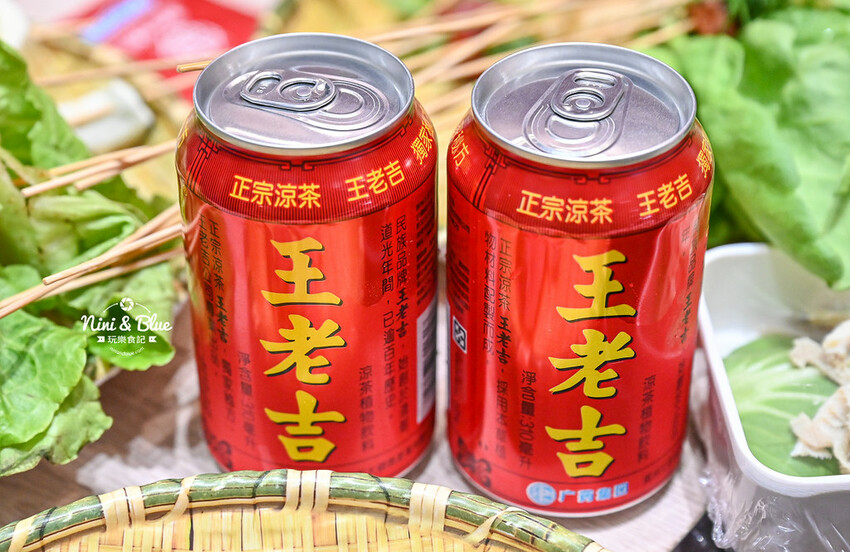 一串只要10元，超過100種口味，正宗川味麻辣串串鍋，加入LINE好友就送5支串串兌換券！-妮妮布魯