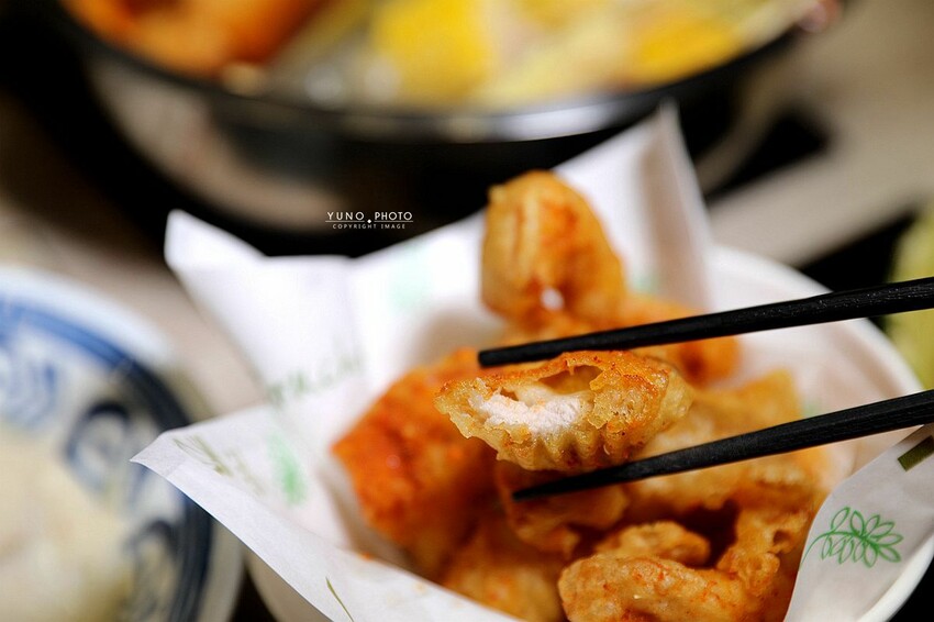 台中市西屯區道地四川噴香麻辣鍋 超過百種串串 一起實現撸串自由|餉串串-麻辣串串香(台中西屯麻辣串串鍋推薦)