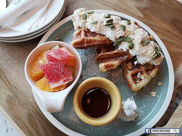 台北松山餐酒館【溫叨Cafe & Dining咖啡餐酒館】好姐妹的午餐約會/台北松山美食