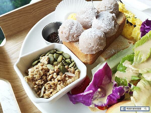 台北松山餐酒館【溫叨Cafe & Dining咖啡餐酒館】好姐妹的午餐約會/台北松山美食