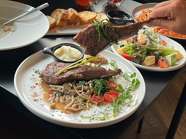 LINE_ALBUM_20221126 _8_221126_11.jpg