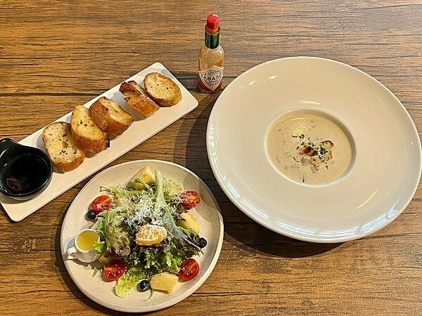 LINE_ALBUM_20221126 _8_221126_1.jpg