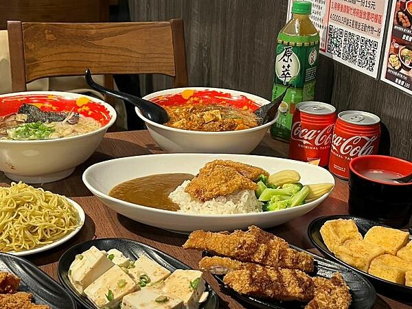 LINE_ALBUM_2022128 _1_221209_4.jpg