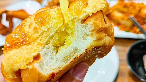 【板橋美食】宇記燒臘茶餐廳｜正宗港味餐廳！爆強實力乾炒牛河必點必吃