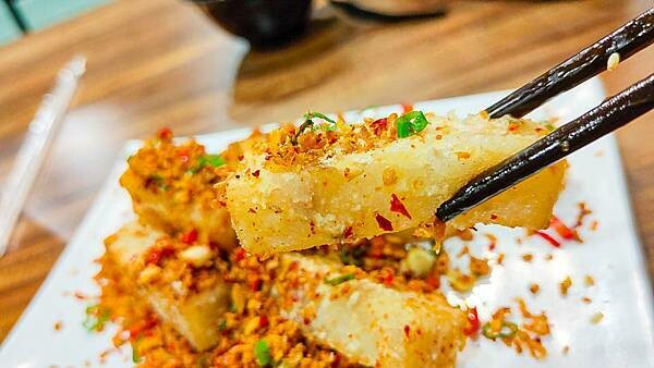 【板橋美食】宇記燒臘茶餐廳｜正宗港味餐廳！爆強實力乾炒牛河必點必吃