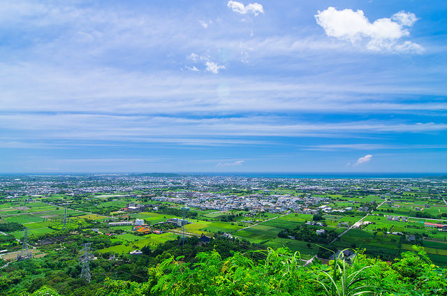 【花蓮景點】與太平洋下棋!!沐浴楓林步道,一覽阡陌縱橫田園美景