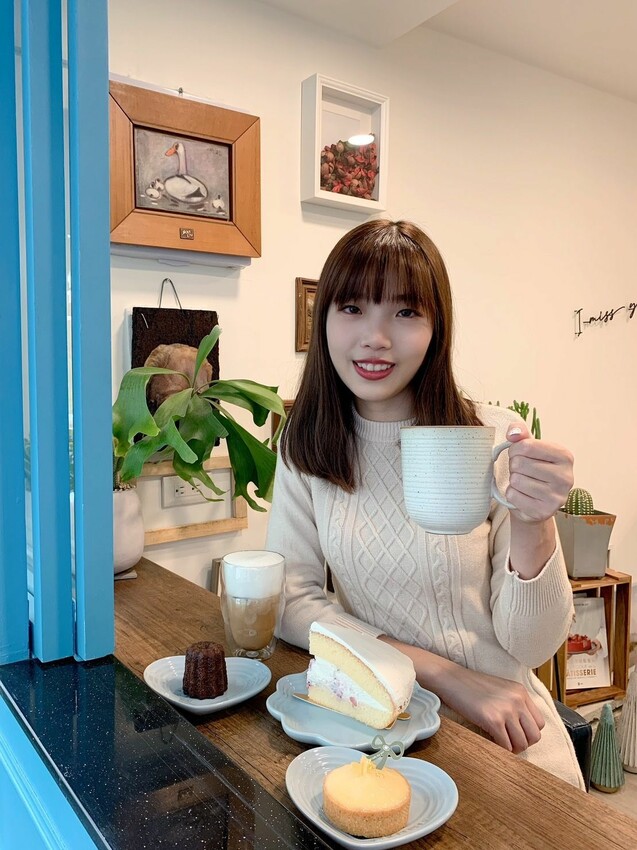 【台北】松山區美食｜秘蒔Miss 小巨蛋巷弄甜點屋 巨好吃檸檬塔、可麗露 可愛的甜點搭配杯咖啡 一起來來秘蒔覓食吧~