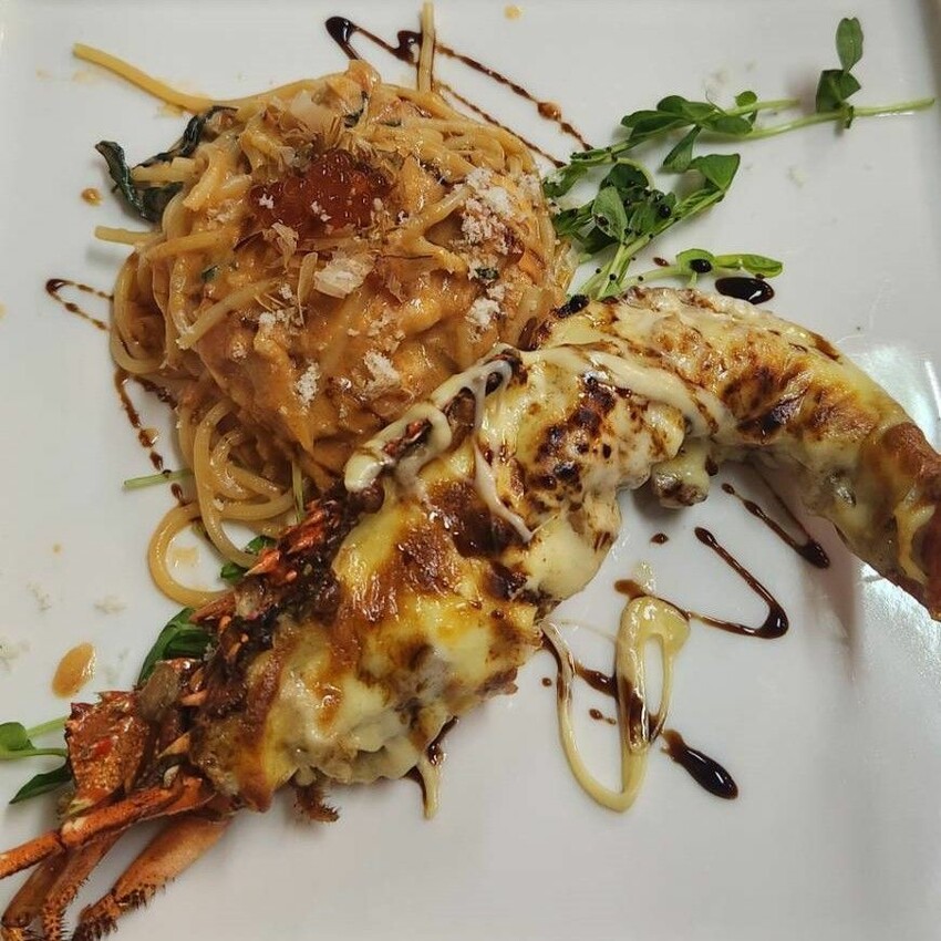 【台北】西門町美食｜西門巷弄美食 Blue磚塊義大利麵 俗又大碗的平價義大利麵 特色牽絲墨西哥烤餅必點！