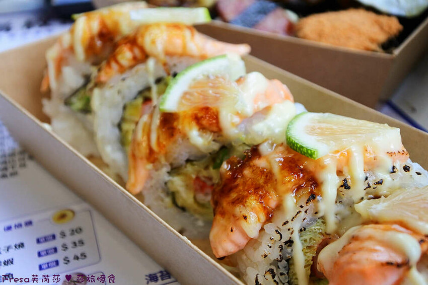 高雄壽司【一和壽叔】中秋壽司風味超Q可愛!聯名必比登柏弘肉臊香!炙燒鮭魚清爽生菜太飽足│巨蛋捷運站│左