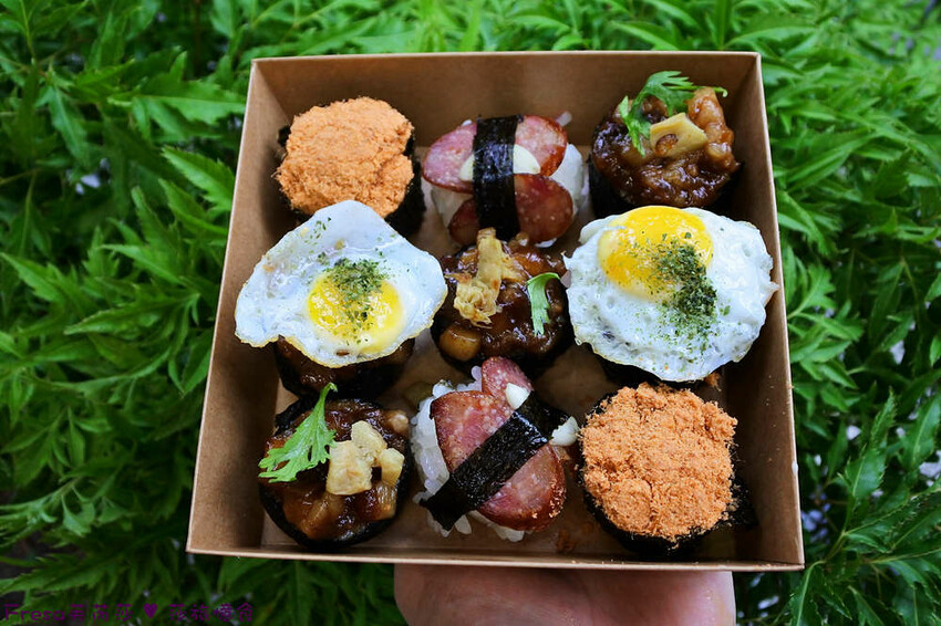 高雄壽司【一和壽叔】中秋壽司風味超Q可愛!聯名必比登柏弘肉臊香!炙燒鮭魚清爽生菜太飽足│巨蛋捷運站│左