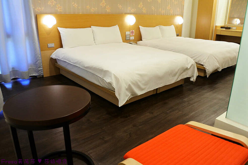 高雄壽司【一和壽叔】中秋壽司風味超Q可愛!聯名必比登柏弘肉臊香!炙燒鮭魚清爽生菜太飽足│巨蛋捷運站│左