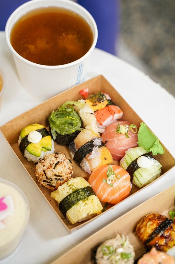 高雄美食｜超可愛的手毬壽司/食材新鮮獨特果醋壽司飯開胃好吃/一和壽叔SUSHI BENTO