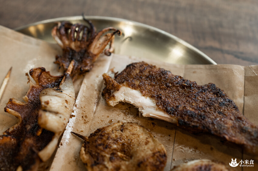 焦糖楓一中店|台中平價串燒推薦|串串門子。舉杯同樂暢快聊|台中小吃宵夜|一中商圈美食推薦 - 小米食