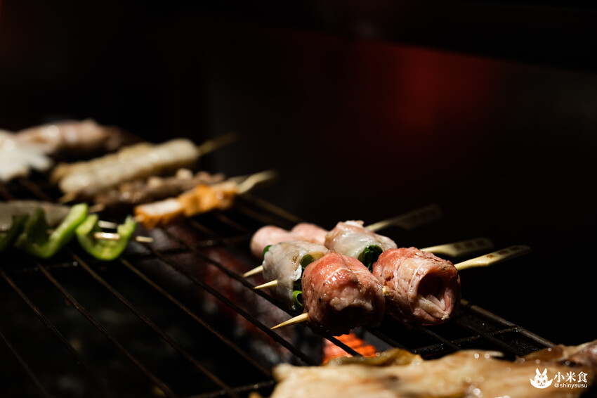 焦糖楓一中店|台中平價串燒推薦|串串門子。舉杯同樂暢快聊|台中小吃宵夜|一中商圈美食推薦 - 小米食