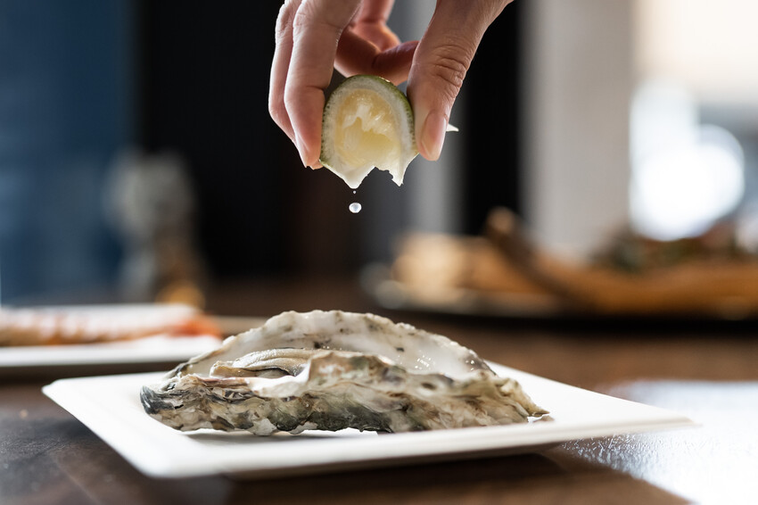 焦糖楓一中店|台中平價串燒推薦|串串門子。舉杯同樂暢快聊|台中小吃宵夜|一中商圈美食推薦 - 小米食