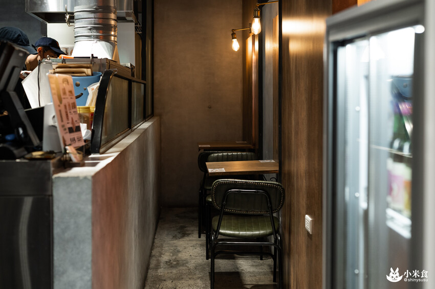 焦糖楓一中店|台中平價串燒推薦|串串門子。舉杯同樂暢快聊|台中小吃宵夜|一中商圈美食推薦 - 小米食